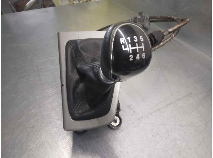 Recambio de palanca cambio para ford focus lim. (cb8) 1.6 tdci cat referencia OEM IAM BV6R7E395GC  