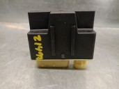 Replacement glow plug relay box for Citroën C4 Picasso II 1.6 BlueHDi 120 OEM IAM reference 9801916680 