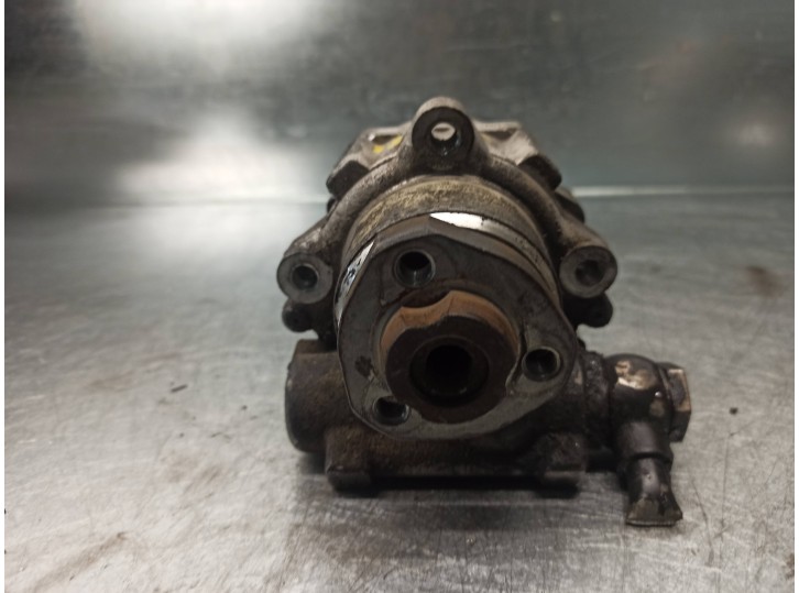 Recambio de bomba servodireccion para volkswagen polo berlina (6n1) 1.4 referencia OEM IAM 032145157A 7691955220B ZF