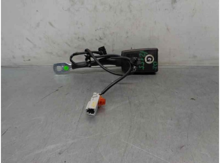 Recambio de enganche cinturon para lancia musa (184) 1.3 jtd 16v referencia OEM IAM 1001409  