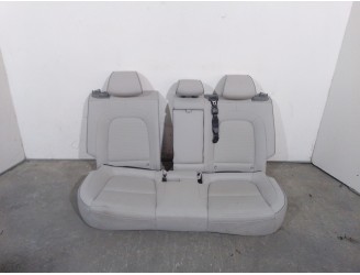 Recambio de asientos traseros para hyundai kona (os, ose, osi) 1.6 t-gdi referencia OEM IAM 365000E702  