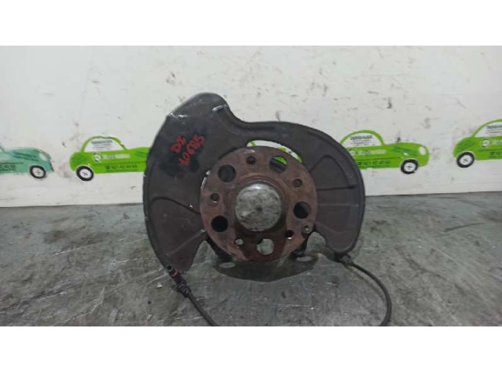 Recambio de mangueta delantera izquierda para mercedes-benz clase clk (w209) coupe 3.2 v6 18v cat referencia OEM IAM A2093320001
