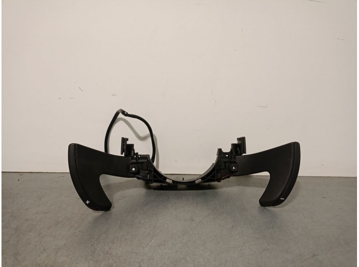 Recambio de mando volante para peugeot 3008 i monospace (0u_) 1.6 hdi referencia OEM IAM 96667245ZD 624363 
