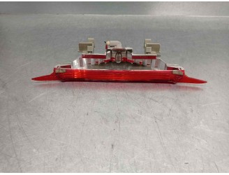 Recambio de luz central de freno para mazda 6 monovolumen (gy) 2.0 diesel cat referencia OEM IAM 28661974  KOITO