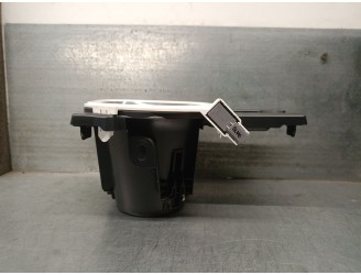 Recambio de moldura para toyota c-hr (_x1_) 1.8 hybrid (zyx10_, zyx11_) referencia OEM IAM 55618F4010 55618F4010 