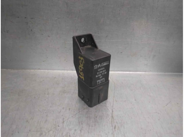 Recambio de caja precalentamiento para ford focus lim. (cb8) 1.6 tdci cat referencia OEM IAM 9666671780 51299049 MAGNA