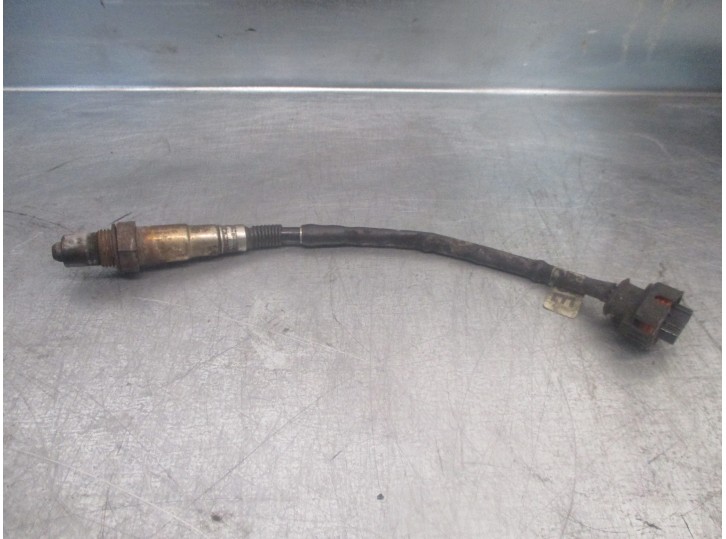 Replacement lambda sensor for Opel Vectra C sedan 3.2 V6 24V cat (z 32 se / la3) OEM IAM reference 855386 0258006386 BOSCH