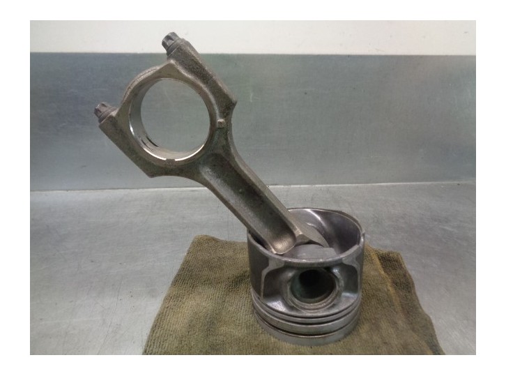 Recambio de piston para bmw serie 7 (f01/f02) 3.0 turbodiesel referencia OEM IAM   