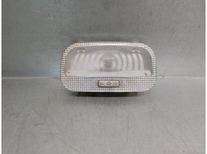 Recambio de luz interior para citroën c3 picasso 1.6 16v hdi referencia OEM IAM 9682063980  