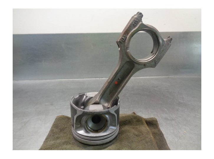 Recambio de piston para bmw serie 7 (f01/f02) 3.0 turbodiesel referencia OEM IAM   