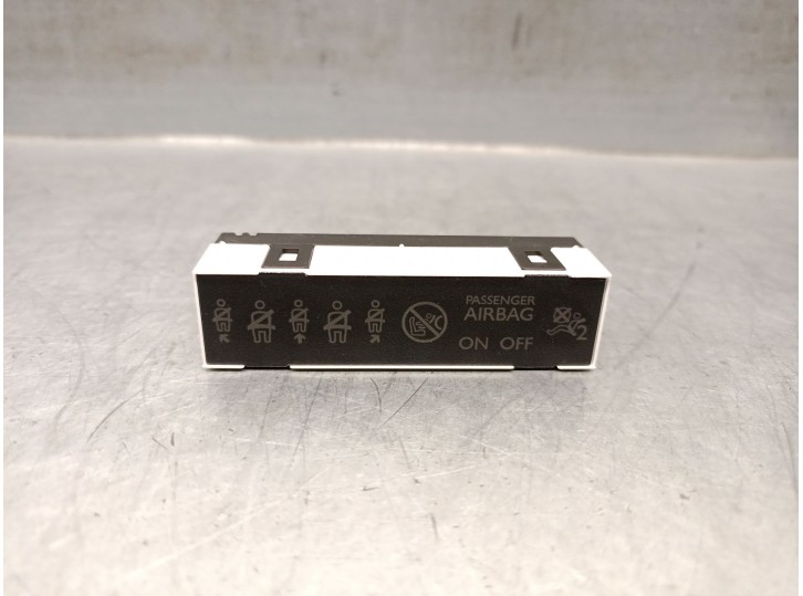 Recambio de pantalla multifuncion para opel corsa f (p2jo) corsa-e (68) referencia OEM IAM 9848693080 