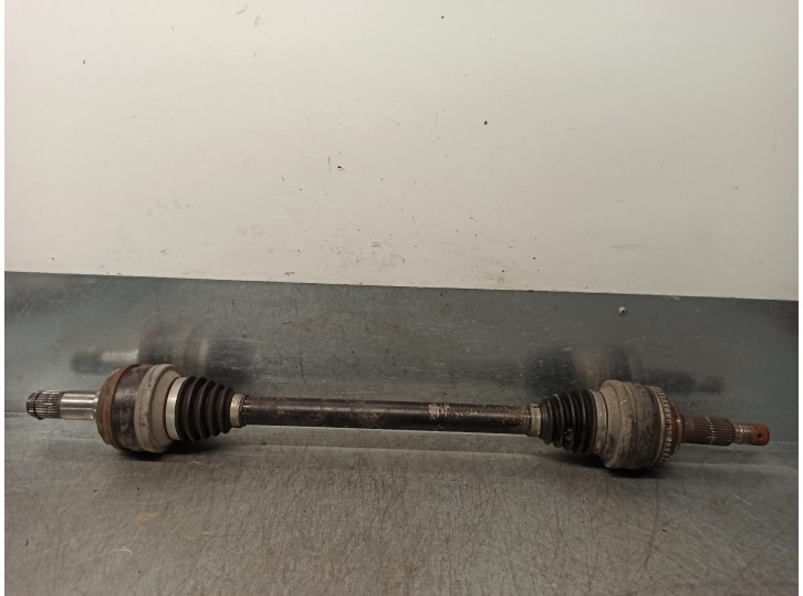 Recambio de transmision trasera derecha para lexus ls430 (ucf30) básico (07.2003) referencia OEM IAM 4233050060 