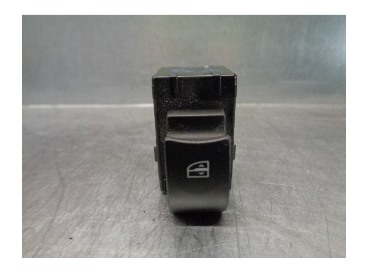 Recambio de mando elevalunas trasero derecho para renault koleos bose edition referencia OEM IAM 25411JY00A 