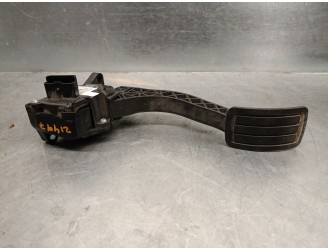Replacement accelerator pedal potentiometer for Citroën C4 Picasso II 1.6 BlueHDi 120 OEM IAM reference 9674829780 