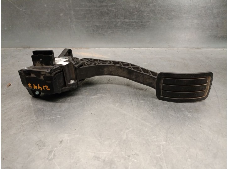 Recambio de potenciometro pedal para citroën c4 picasso ii 1.6 bluehdi 120 referencia OEM IAM 9674829780  