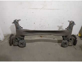 Recambio de puente trasero para citroën c4 picasso ii 1.6 bluehdi 120 referencia OEM IAM 1610186480 1610186480 