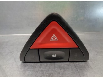 Recambio de warning para renault koleos bose edition referencia OEM IAM 68485JY00A  NILES