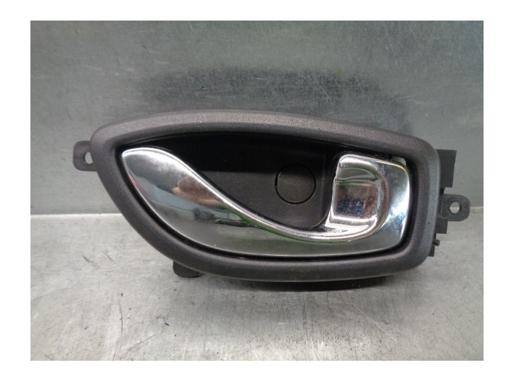 Recambio de maneta interior delantera derecha para renault koleos bose edition referencia OEM IAM 80670JY  5 PUERTAS
