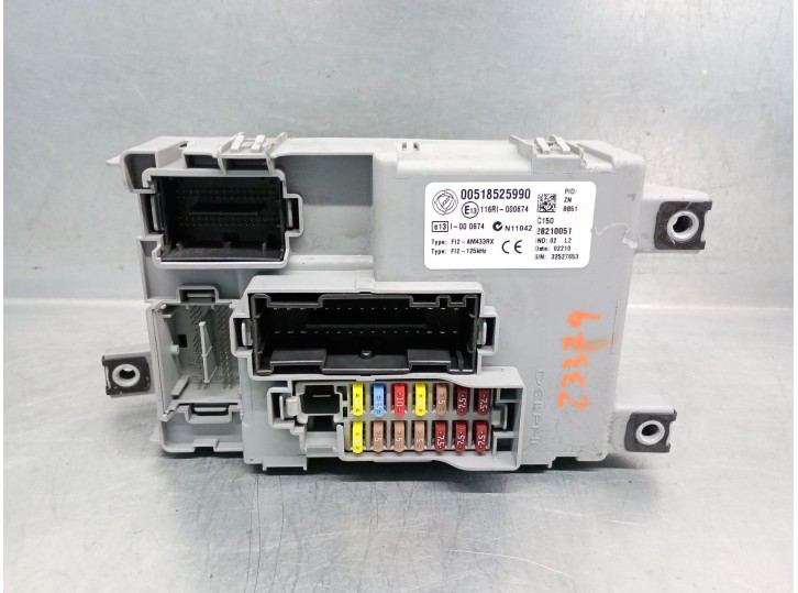 Recambio de caja reles / fusibles para fiat 500 abarth 1.4 99kw referencia OEM IAM 00518525990 