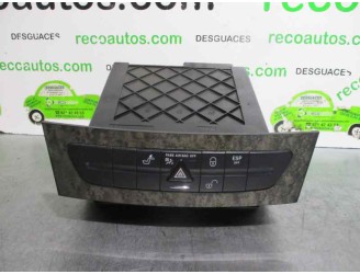 Recambio de botones salpicadero para mercedes-benz clase e (w211) berlina 3.2 cdi cat referencia OEM IAM A2116800532 