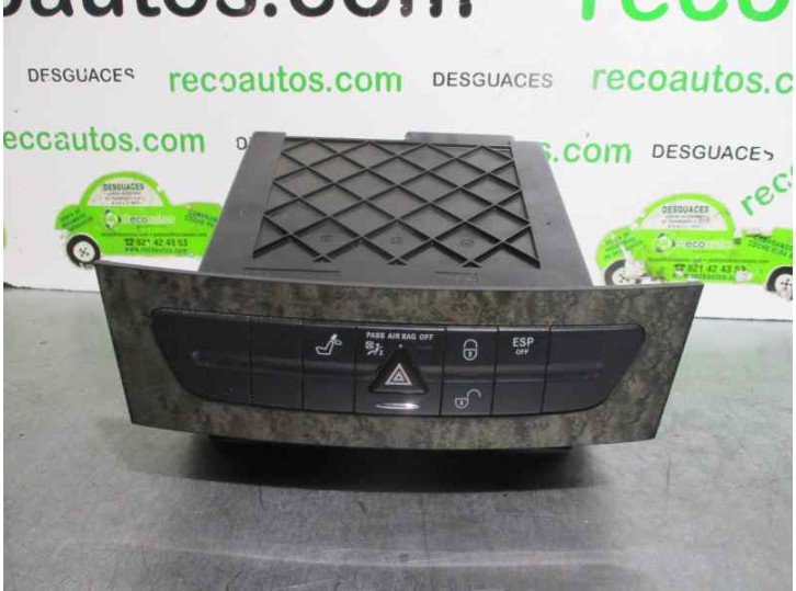 Recambio de botones salpicadero para mercedes-benz clase e (w211) berlina 3.2 cdi cat referencia OEM IAM A2116800532 