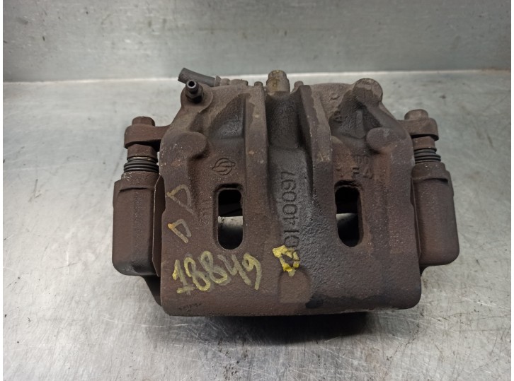 Recambio de pinza freno delantera derecha para ssangyong rodius 2.7 turbodiesel cat referencia OEM IAM 4814021102 BC140097 MANDO