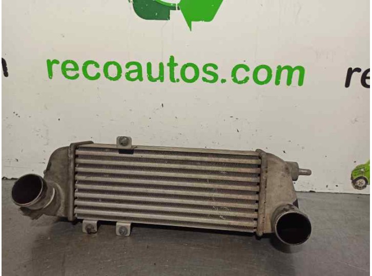 Recambio de intercooler para kia cee´d 1.6 crdi cat referencia OEM IAM 282702A610 6039507 MODINE