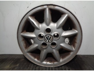 Recambio de llanta para volkswagen golf iii berlina (1h1) 2.0 referencia OEM IAM 1H0601025T R156.5JX15H2ET43 ALUMINIO 9P