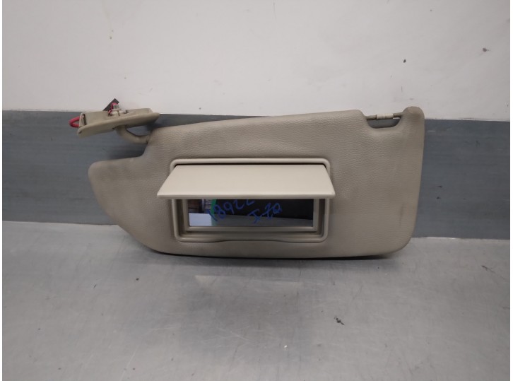 Replacement left sun visor for Volvo V70 estate 2.5 turbodiesel OEM IAM reference 39966744 