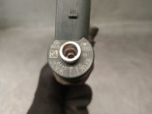 Recambio de inyector para bmw 3 (e90) 320 d referencia OEM IAM 7793836 13537793836 