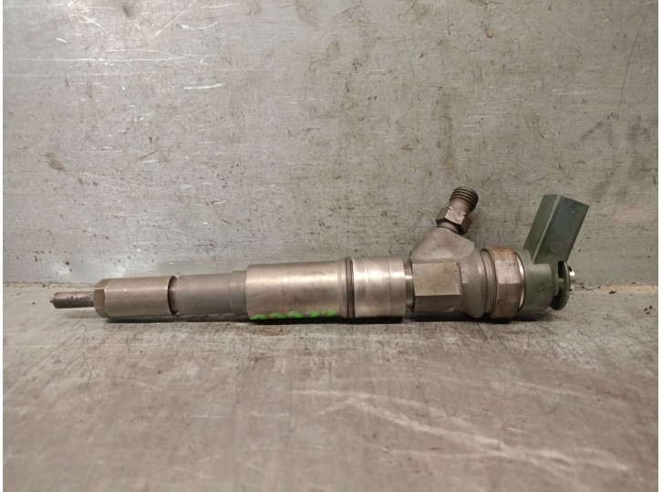 Recambio de inyector para bmw 3 (e90) 320 d referencia OEM IAM 7793836 13537793836 