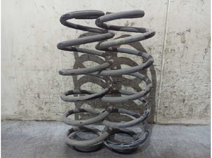 Recambio de muelle amortiguacion para toyota yaris (_p9_) 1.33 vvt-i (nsp90_) referencia OEM IAM 482310D640  