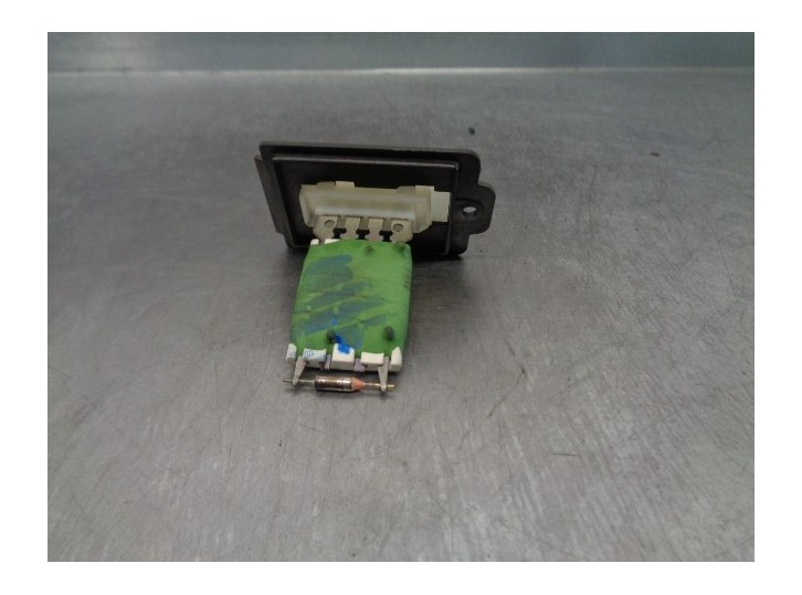 Recambio de resistencia calefaccion para mini cooper (rc31) (2004-...) manual 1.6 85 referencia OEM IAM W964260N W964260N VALEO