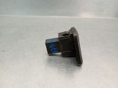 Recambio de mando elevalunas delantero derecho para fiat 500 abarth 1.4 99kw referencia OEM IAM 305063209A 