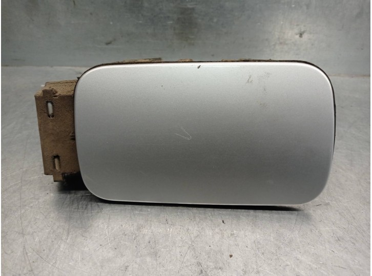 Recambio de tapa exterior combustible para citroën c5 break 2.0 hdi referencia OEM IAM 