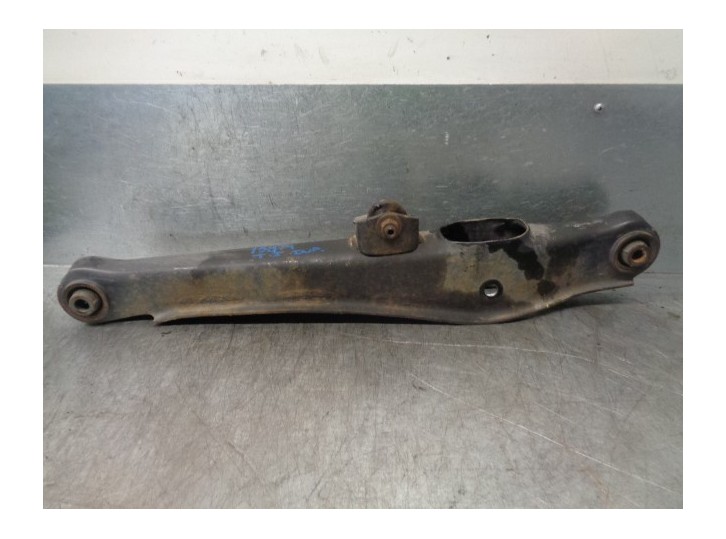 Recambio de brazo suspension inferior trasero izquierdo para mitsubishi asx (ga0w) challenge 2wd referencia OEM IAM 4113A011  