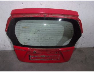 Recambio de porton trasero para chevrolet spark 1.2 cat referencia OEM IAM 95147560 ROJO 5 PUERTAS