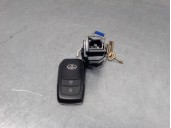 Recambio de boton start/stop para toyota yaris 1.5 16v cat referencia OEM IAM 15F451 15F451 