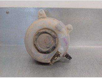 Replacement expansion tank for Seat Tarraco (KN2) 1.5 16V TSI ACT OEM IAM reference 5Q0121407S 