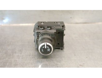 Recambio de mando retrovisor para toyota corolla sedán (_e21_) 1.8 vvti hybrid (mzea12, zre211, zwe211) referencia OEM IAM 84872