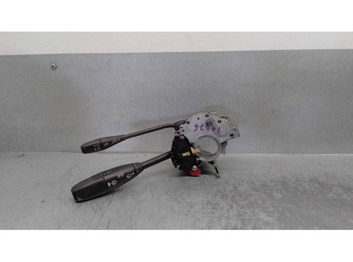 Recambio de mando luces para mercedes-benz clase cls (w219) 3.5 v6 cat referencia OEM IAM A1715402245 