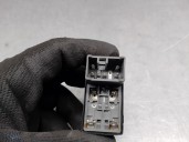 Recambio de mando elevalunas delantero derecho para chevrolet spark 1.2 cat referencia OEM IAM 202008913  