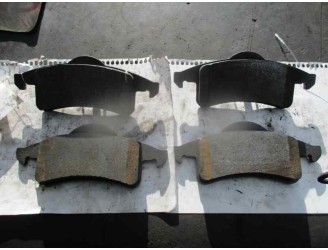 Recambio de pastillas de freno para volkswagen polo berlina (6n1) 1.05 referencia OEM IAM   