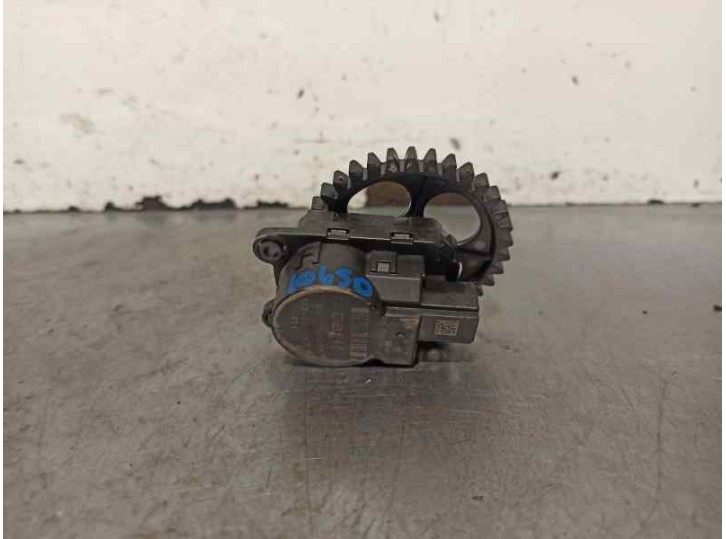 Recambio de motor calefaccion para opel meriva b 1.3 16v cdti referencia OEM IAM 52437251  DELPHI