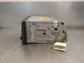 Replacement audio system / CD radio for Kia Carens III minivan (UN) 2.0 CRDi 115 OEM IAM reference HN445UN 