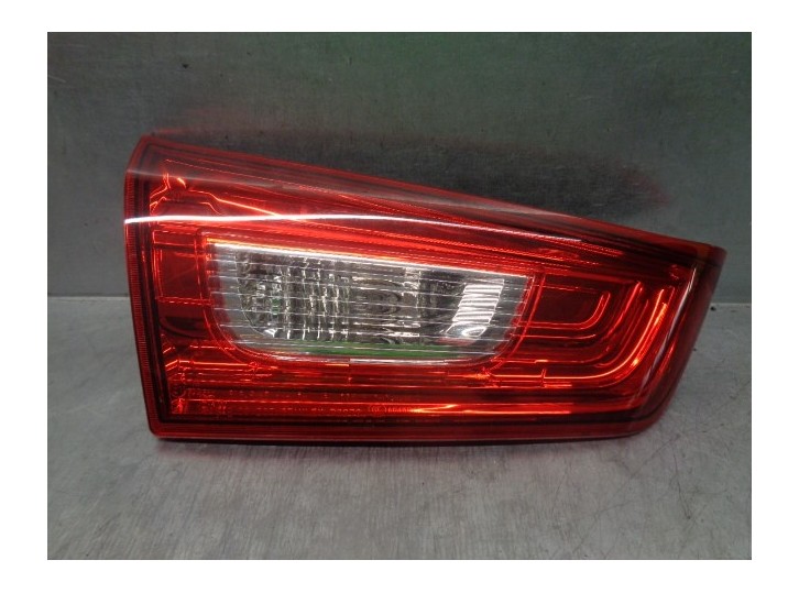 Recambio de piloto trasero izquierdo para mitsubishi asx (ga0w) challenge 2wd referencia OEM IAM 8336A087  