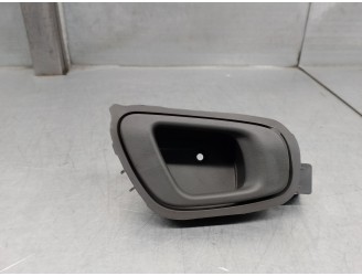 Recambio de maneta interior trasera derecha para chevrolet spark 1.2 cat referencia OEM IAM 96981779 5 PUERTAS