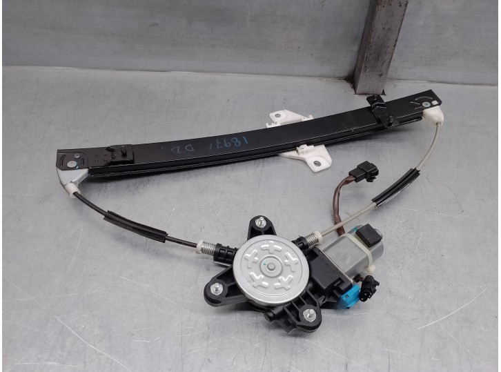 Recambio de elevalunas delantero derecho para chevrolet spark 1.2 cat referencia OEM IAM 98820M3010 2 PINES 5 PUERTAS