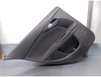 Recambio de guarnecido puerta trasera izquierda para fiat tipo ii (356) sedan 1.4 cat (gpl) referencia OEM IAM 7357308610 356411