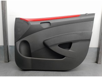 Recambio de guarnecido puerta delantera derecha para chevrolet spark 1.2 cat referencia OEM IAM 95211878  